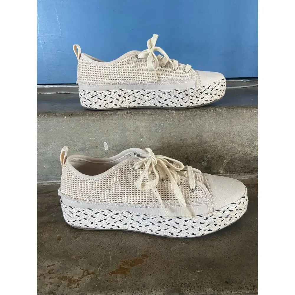 Bob’s by Skechers “Sesame Cute Height” natural platform lace up fashion sneaker